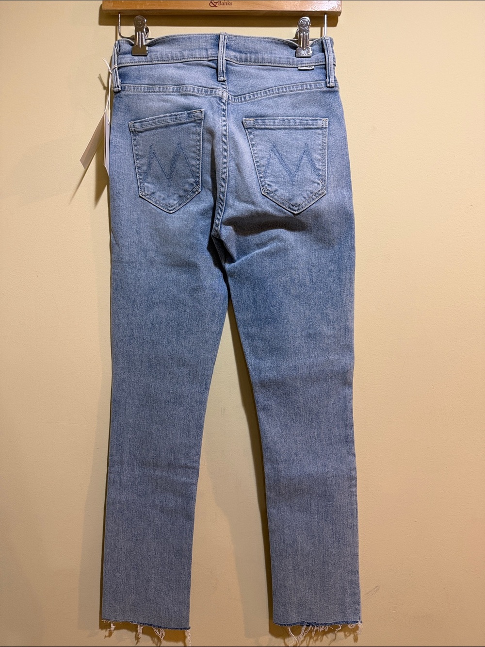 Women’s New Mother Mid Rise Dazzler Ankle Fray Wash Reading By The Pool Jeans - Picture 8 of 12